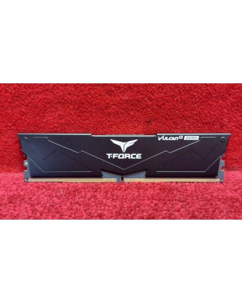 T-Force Vulcan Alpha 16 GB DDR5 6000 *16 GB