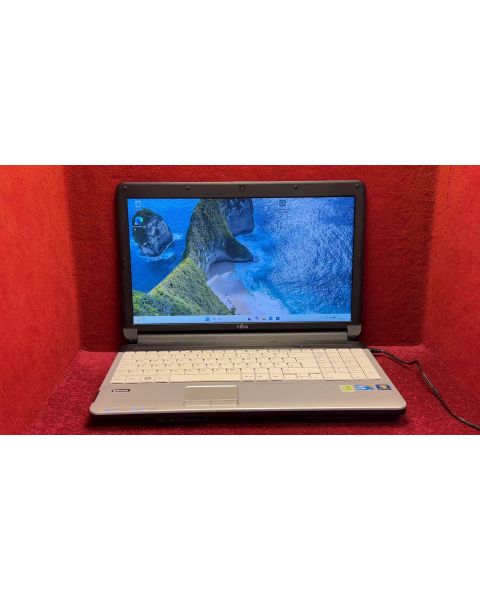 Fujitsu Lifebook A 530 Intel Core i3 *Win 11 vorinst., 4 GB Ram, 500 GB HDD, Mängel: Akku