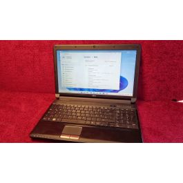 Fujitsu Lifebook AH530 *WINDOWS 11, Intel core i3, 6GB RAM, 232GB HDD